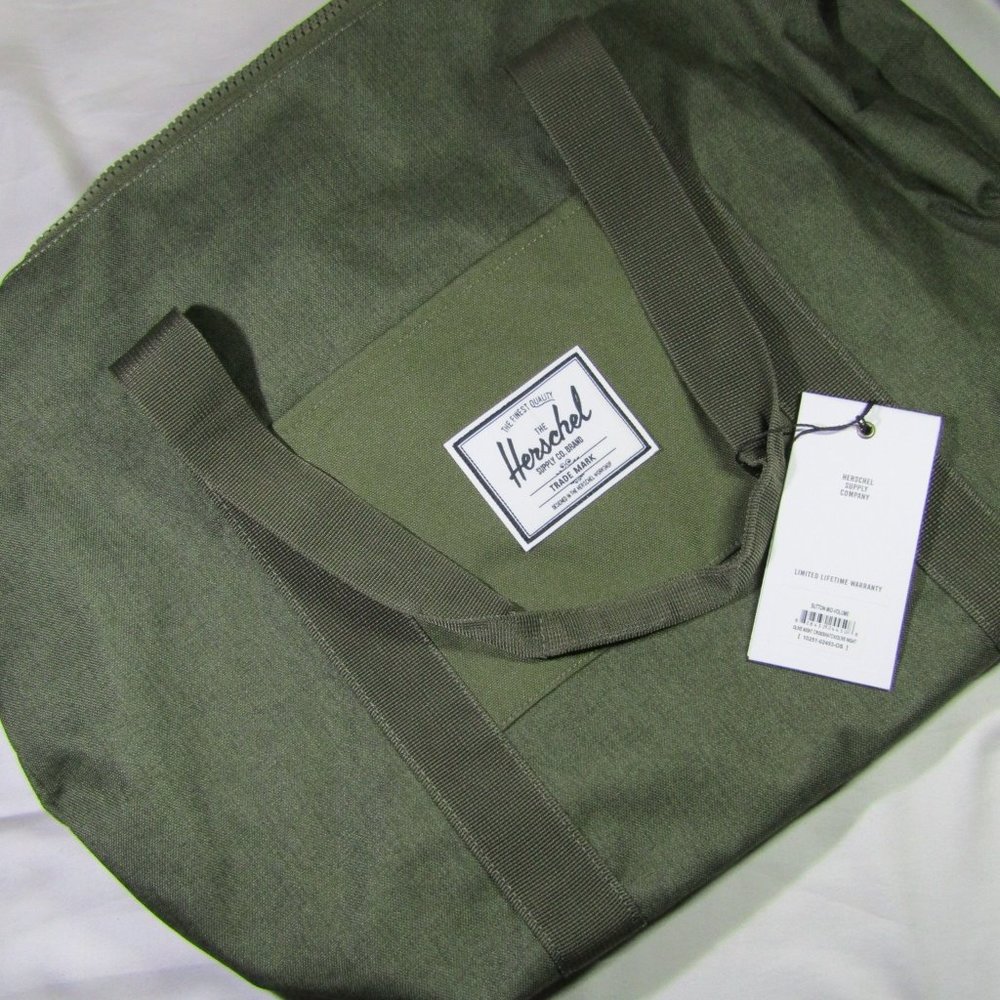 Sutton Mid-Volume Olive Night Crosshatch